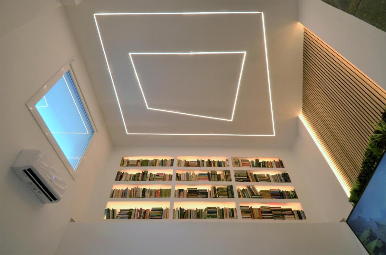 Apartamento Biblioteca De Lujo En El Centro Historico De Málaga Exterior foto